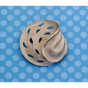 Vintage Mid Century Silver Tone Brooch - M9